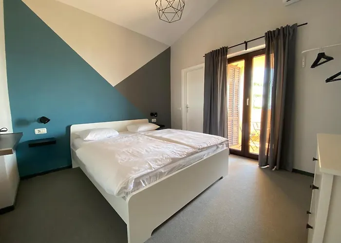 Darina ゲストハウス 3*